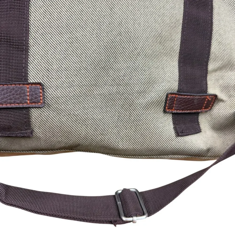 Tommy Bahama Lightweight Travel Weekender Duffle Bag Crossbody Strap Beige